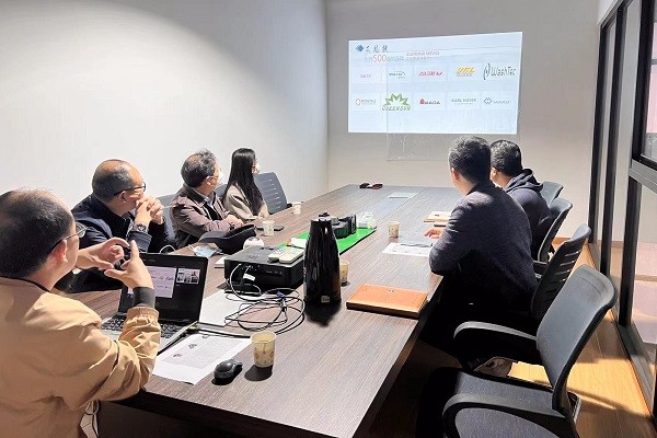 艾思捷歡迎西門子醫療器械有限公司來廠區進行合作考察 (3).jpg